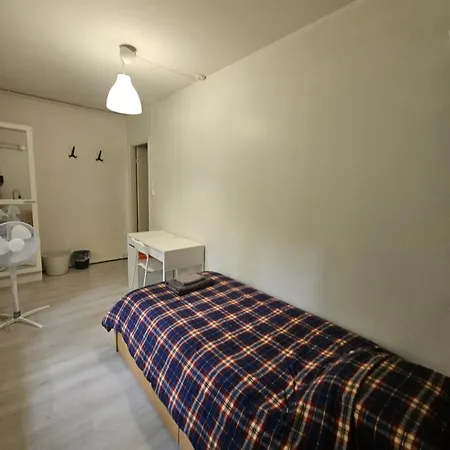 Huoneisto House For 10 Person Near Meyer 6a2 *