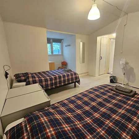דירה House For 10 Person Near Meyer 6a2